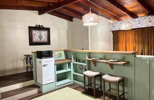 Marathon Cottage | Relaxing Tropical Cottages with Spa & Family Amenities