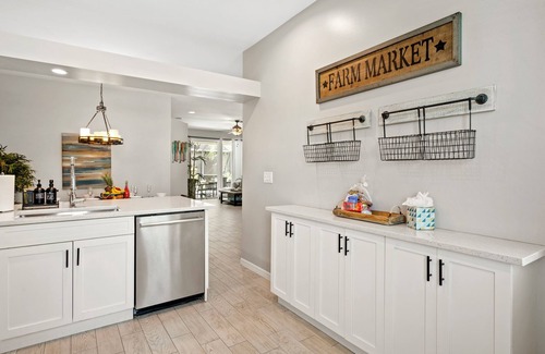 Central Naples House | Exclusive Boutique Villa with Spa and Oceanfront Views