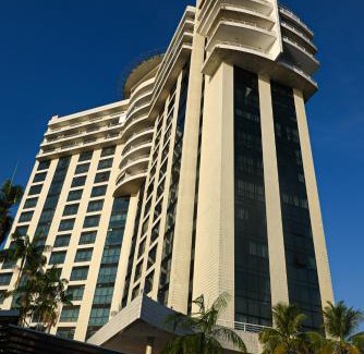 Ponta Negra Apartment | Oceanfront Retreat: Tropical Executive N 905, Guest Rated 10/10
