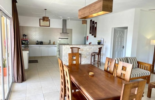 Beau Vallon Apartment | Idyllic Tropical Hideaway with Oceanfront Pool Access
