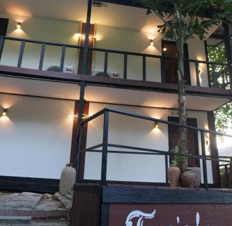 Ko Phi Phi Hostel | Tropical Hostel