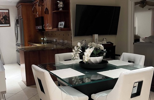 Olympia Heights Villa | Tropical Oasis Residence Zip Code 33165
