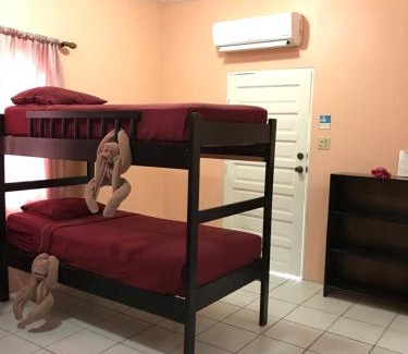Caye Caulker Hotel | Tropical Paradise Express: Family-Friendly Oceanfront Retreat