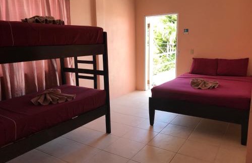 Caye Caulker Hotel | Tropical Paradise Express: Family-Friendly Oceanfront Retreat