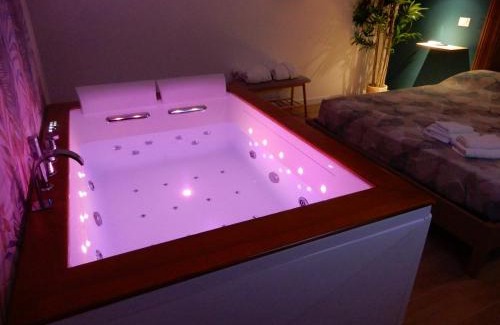 Villanova House | Tropical Relax Suite
