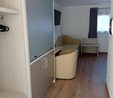 Cucco-Riviere Apartment | Cozy Tropical Suite with Private Beach and Ocean Views