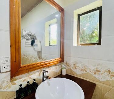 Phong Nha House | Pet-Friendly Tropical Valley Homestay with Oceanfront Pool