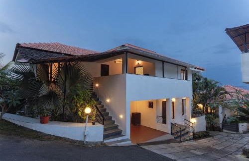 Britona Villa | Discover Tropical Woods: 7BR Villas with Private Pool