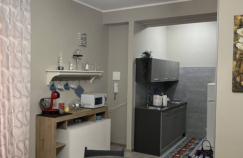 Sant'Anna Apartment | Tropicana home holiday home a stone's throw from the sea