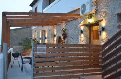 Faleliana House | Oceanfront Trouli Rokka House: Guest Rated 9.9/10
