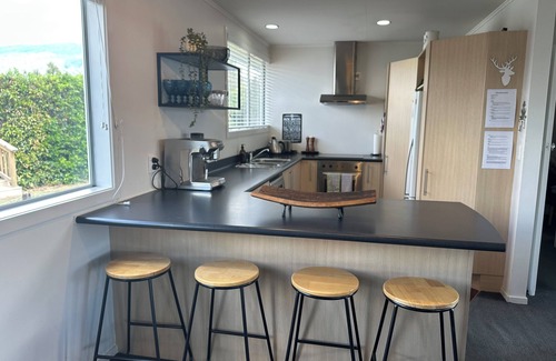 Turangi House | Trout Retreat - Family-Friendly with Free WIFI & Pool