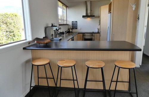 Turangi House | Trout Retreat - Family-Friendly Haven in Turangi Tongariro
