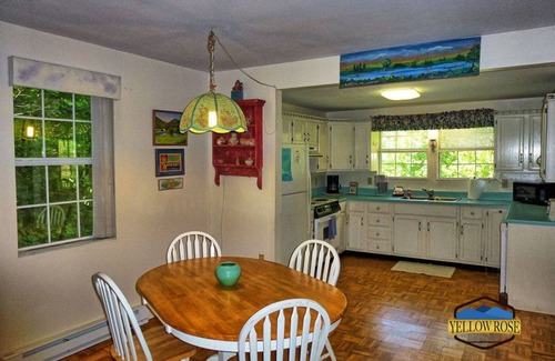 Bryson City Cottage | Exclusive July Discounts for Family-Friendly Getaway