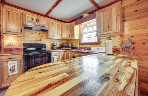 Troy Cabin | Idyllic Troy Cabin: River Access for Fishing and Kayaking