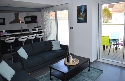 Sainte-Savine Cottage | Tranquil Troyes Loft with Terrace and Family-Friendly Amenities