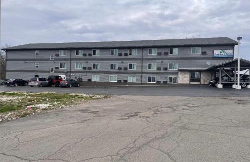 Troy Hotel | Family-Friendly Stay at TROYINN&SUITES with Pet Perks