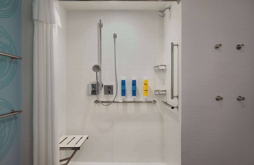 Ankeny Hotel | Comfort and Convenience at Tru By Hilton Ankeny