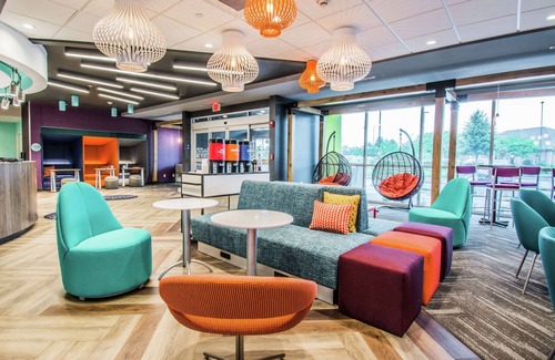 Bowling Green Hotel | Discover Tru by Hilton in Bowling Green, KY - 9/10 Rated Stay