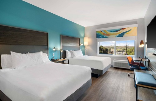 Cartersville Hotel | Tru By Hilton Cartersville, GA: Eco-Friendly Getaway