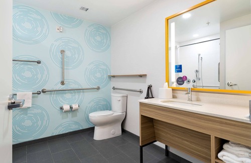 Cartersville Hotel | Tru By Hilton Cartersville, GA: Eco-Friendly Getaway