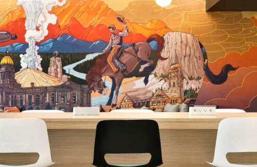 Cheyenne Hotel | Discover Tru By Hilton Cheyenne with Ocean View Amenities