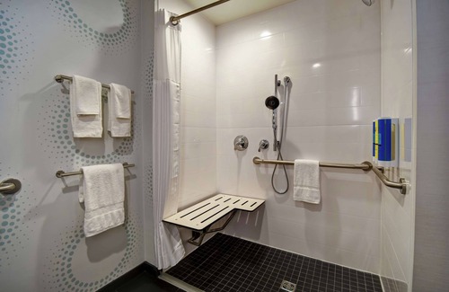 Florence Hotel | Top-Rated Tru By Hilton Cincinnati Airport South Florence