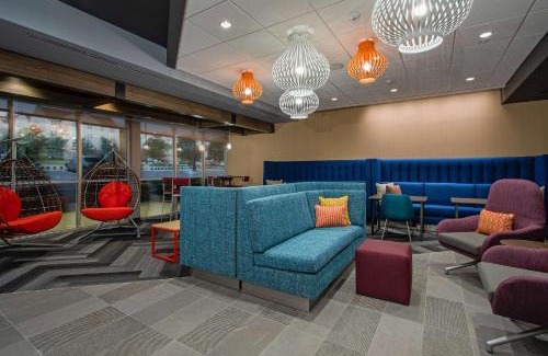 Northeast Columbus Hotel | Top-Rated Stay at Tru By Hilton Columbus Airport