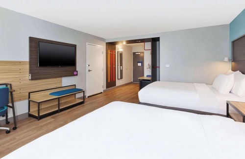 Comstock Park Hotel | Top-Rated Stay at Tru By Hilton Comstock Park, Grand Rapids