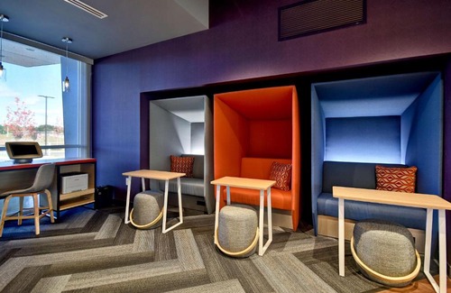 Concord Hotel | Pet-Friendly Stay at Tru By Hilton Concord, NH - Rated 8.9