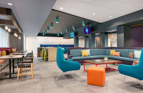 Easton Hotel | Discover Tru By Hilton Easton, PA - Rated 9.2/10!