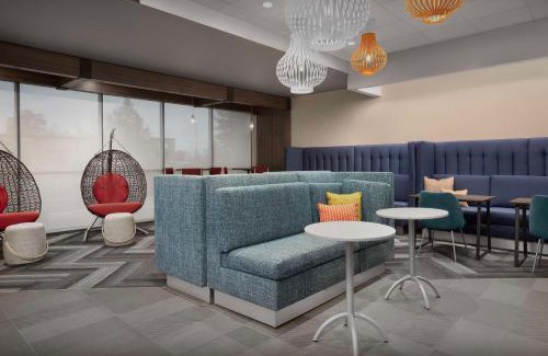 Jackson Hotel | Family-Friendly Stay at Tru By Hilton Jackson, TN