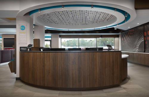 Jackson Hotel | Family-Friendly Stay at Tru By Hilton Jackson, TN