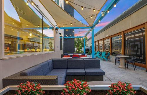 Lathrop Hotel | Family-Friendly Stay at Tru By Hilton Lathrop, Rated 8.4/10