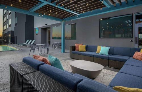 Lubbock Hotel | Welcoming Stay at Tru By Hilton Lubbock Southwest