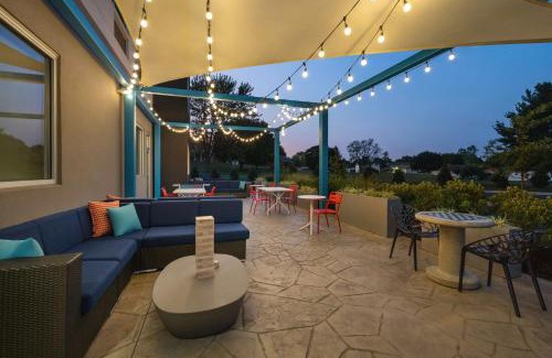 Martinsburg Hotel | Guest Rated: Tru By Hilton Martinsburg - Family-Friendly Stay