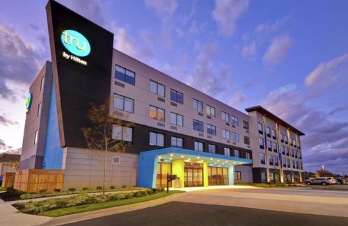 Mason Hotel | Pet-Friendly Comfort at Tru By Hilton Mason King's Island
