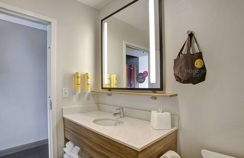 Monroe Hotel | Discover Tru By Hilton Monroe: Family-Friendly Getaway