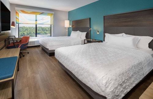 Southeast Pensacola Hotel | Inviting Stay at Tru By Hilton Pensacola Airport Medical Center
