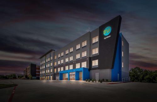 Plano Hotel | Budget-Friendly Stay at Tru by Hilton Plano Hwy 75