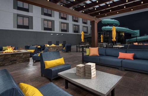 Rapid City Hotel | Pet-Friendly Stay at Tru By Hilton Rapid City Rushmore