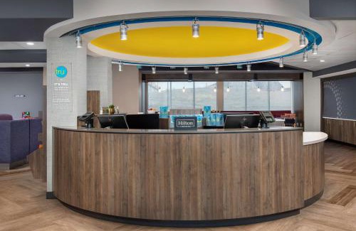 Rapid City Hotel | Pet-Friendly Stay at Tru By Hilton Rapid City Rushmore