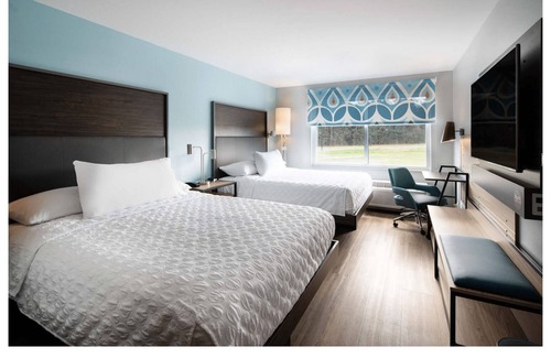 Rock Hill Hotel | Inviting Stay at Tru by Hilton Rock Hill with Pool & Breakfast
