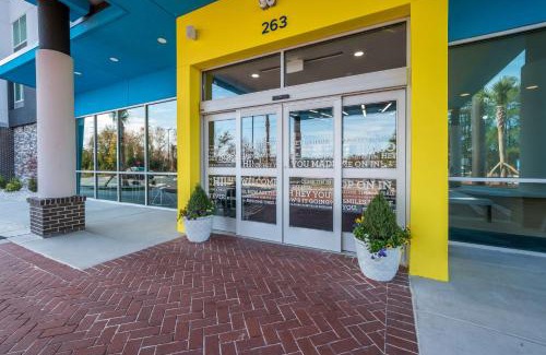 Santee Hotel | Discover Tru By Hilton Santee: Family-Friendly Fun Awaits