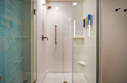 Smyrna Hotel | Tru by Hilton Smyrna Nashville: Family-Friendly Amenities Await