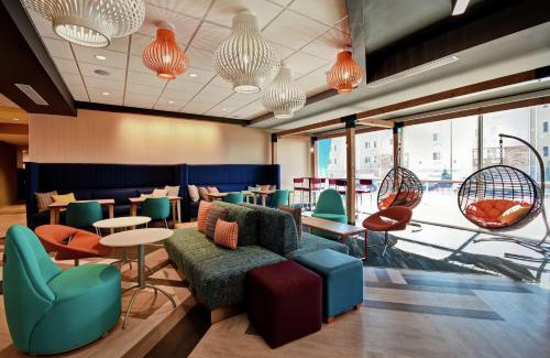 Smyrna Hotel | Pet-Friendly Stay at Tru By Hilton Smyrna Nashville