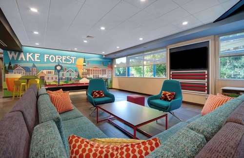 Wake Forest Hotel | Guest Rated 9.2 - TRU BY Hilton Wake Forest Raleigh North