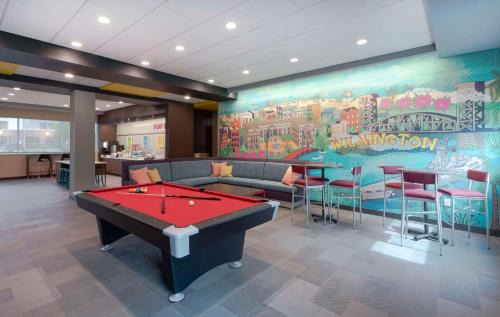 Westfall Park Hotel | Guest Rated 10/10: Tru by Hilton Wilmington Wrightsville Beach