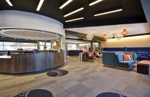 Winchester Hotel | Discover Tru By Hilton Winchester: Rated 8.6, Pet Friendly Stay
