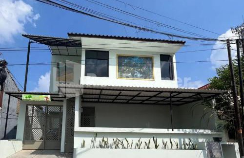 Mertoyudan Hotel | Budget-Friendly Trubus Guesthouse Syariah in Magelang