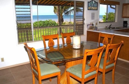 Waimea House | Beach-Front House in Historic Waimea - Guest Rated 9.6
